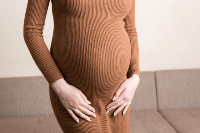 Navel pain during pregnancy